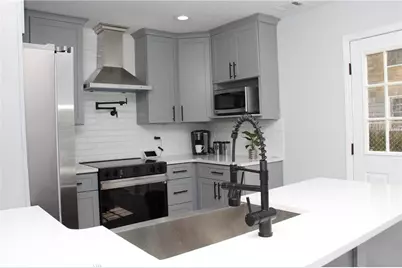 1841 Bayberry Drive, Atlanta, GA 30311 - Photo 8