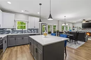 3240 Blackburn Dr, Cumming, GA 30040 - Photo 14