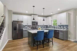 3240 Blackburn Dr, Cumming, GA 30040 - Photo 14