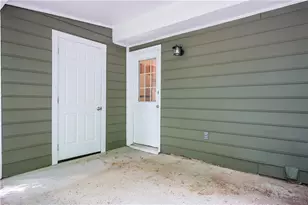 4067 Coopers Hill Dr SE, Smyrna, GA 30080 - Photo 24