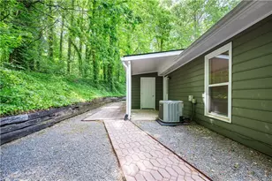 4067 Coopers Hill Dr SE, Smyrna, GA 30080 - Photo 26