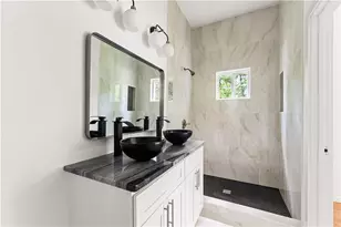 1092 Hillcrest Dr SE, Atlanta, GA 30316 - Photo 4