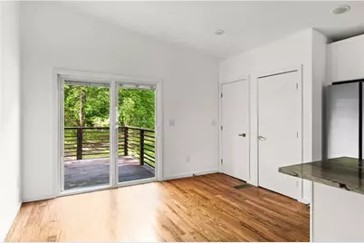 1092 Hillcrest Drive SE, Atlanta, GA 30316 - Photo 8