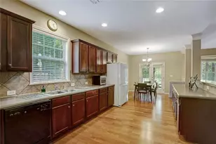 38 Greenview Dr, Newnan, GA 30265 - Photo 28