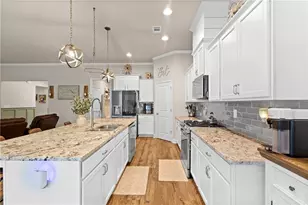 2121 Charmond Dr, Monroe, GA 30656 - Photo 10