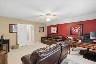 100 Weatherburne Dr, Roswell, GA 30076 - Photo 24