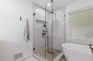 648 Bellflower Dr, Big Canoe, GA 30143 - Photo 22