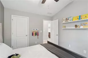 2250 Whiteoak Dr SE, Smyrna, GA 30080 - Photo 32