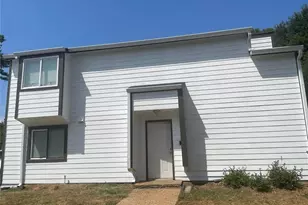 6022 Regent Manor, Lithonia, GA 30058 - Photo 2
