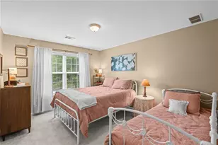 5910 Lake Windsor Pkwy, Buford, GA 30518 - Photo 32