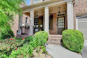 11653 Parkside Ave, Alpharetta, GA 30005 - Photo 2