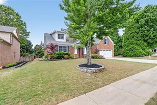 6121 Stillwater Trail, Flowery Branch, GA 30542 - Photo 4