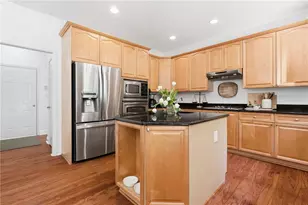 96 Highgrove Dr, Suwanee, GA 30024 - Photo 16