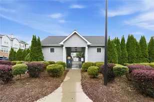 812 Vinings Forest Ln SE, Smyrna, GA 30080 - Photo 28
