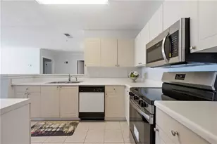 812 Vinings Forest Ln SE, Smyrna, GA 30080 - Photo 6