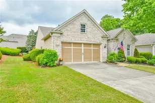 6305 Ashwood Ln, Hoschton, GA 30548 - Photo 2