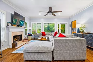 4565 Windsor Park Pl, Atlanta, GA 30342 - Photo 4