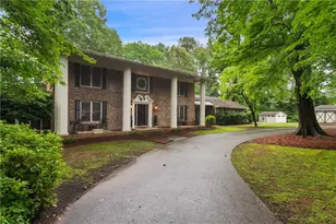 1025 Rays Rd, Stone Mountain, GA 30083 - Photo 2