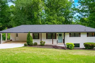 4156 Honeysuckle Dr SE, Smyrna, GA 30082 - Photo 2