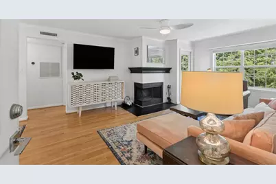1024 Chastain Park Court, Atlanta, GA 30342 - Photo 6