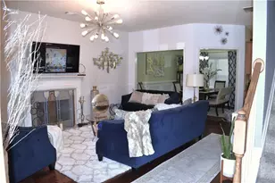 1226 Castleberry Dr, Buford, GA 30518 - Photo 2