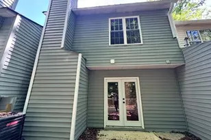 1084 Huntington Trce SE, Smyrna, GA 30082 - Photo 10