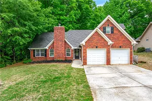 2028 Lantern Dr, Jefferson, GA 30549 - Photo 2
