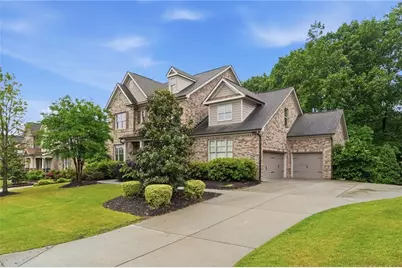 710 Deer Hollow Trace, Suwanee, GA 30024 - Photo 2