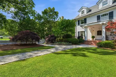 235 The Prado NE, Atlanta, GA 30309 - Photo 4
