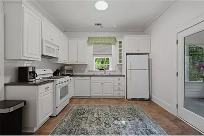 235 The Prado NE, Atlanta, GA 30309 - Photo 86