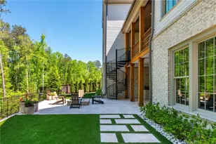 355 Roswell Farms Dr, Roswell, GA 30075 - Photo 70