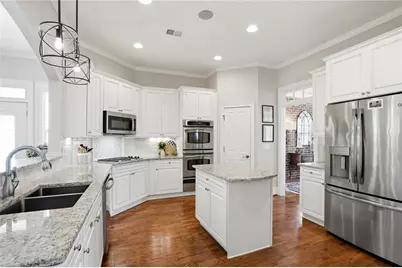 2361 Pierpont Avenue, Lawrenceville, GA 30043 - Photo 4