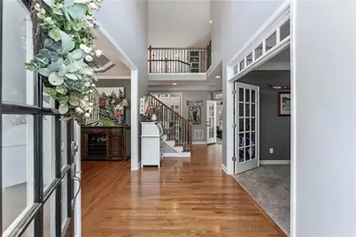929 Ravenwood Way, Canton, GA 30115 - Photo 2