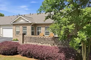 119 Villa Park Cir, Stone Mountain, GA 30087 - Photo 8
