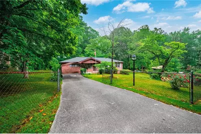 7008 Debbie Lane, Lithia Springs, GA 30122 - Photo 26