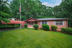 7008 Debbie Ln, Lithia Springs, GA 30122 - Photo 6