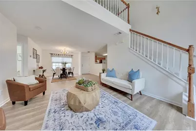 533 W Oaks Drive, Woodstock, GA 30188 - Photo 6
