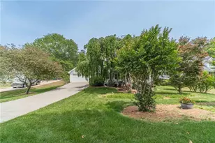 4285 Bending River Trail SW, Lilburn, GA 30047 - Photo 4