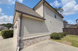 2080 Marlborough Dr, Bethlehem, GA 30620 - Photo 2