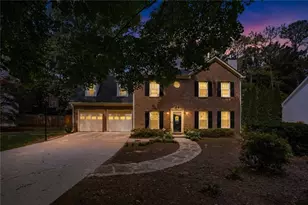 798 Flowers Crossing, Lawrenceville, GA 30044 - Photo 2