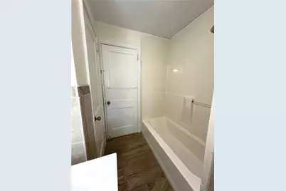 1391 Enota Avenue NE, Gainesville, GA 30501 - Photo 18