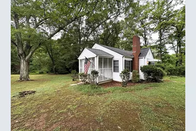1391 Enota Avenue NE, Gainesville, GA 30501 - Photo 2