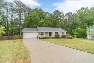 1600 Oleander Ln SW, Lilburn, GA 30047 - Photo 36