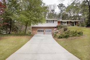 1176 Converse Dr NE, Atlanta, GA 30324 - Photo 2