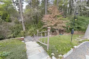 1176 Converse Dr NE, Atlanta, GA 30324 - Photo 20