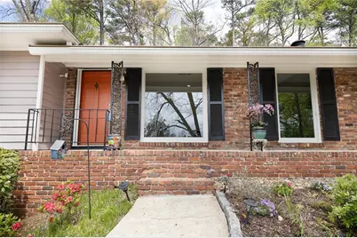1176 Converse Drive NE, Atlanta, GA 30324 - Photo 10