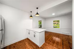 1774 Laurelwood Dr SW, Atlanta, GA 30311 - Photo 12