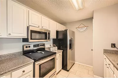 3655 Habersham Road NE #227, Atlanta, GA 30305 - Photo 8