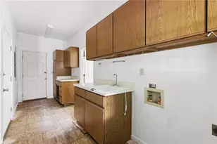 3245 W Anderson Dr, Lithia Springs, GA 30122 - Photo 16