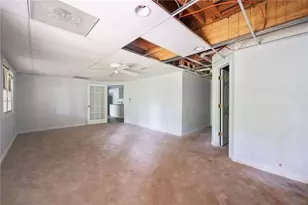 3245 W Anderson Dr, Lithia Springs, GA 30122 - Photo 34